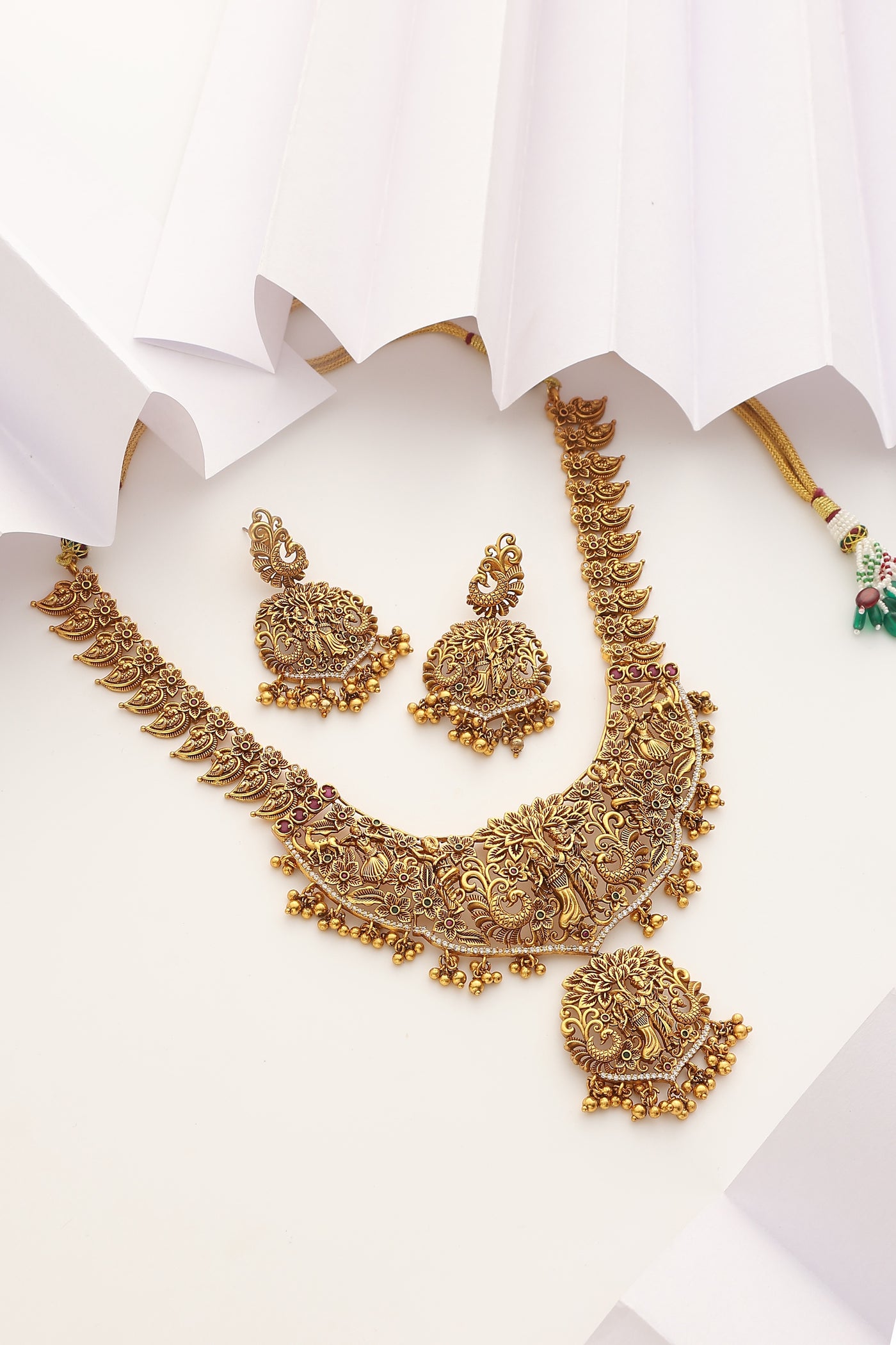 Pavalam Gold Temple Work Necklace Set