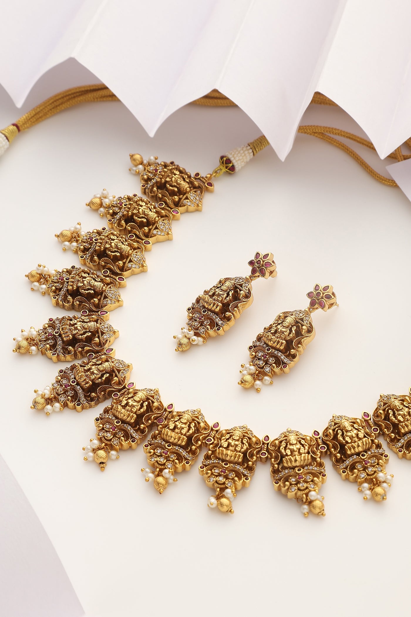 Sinhi Gold Temple Work Necklace Set