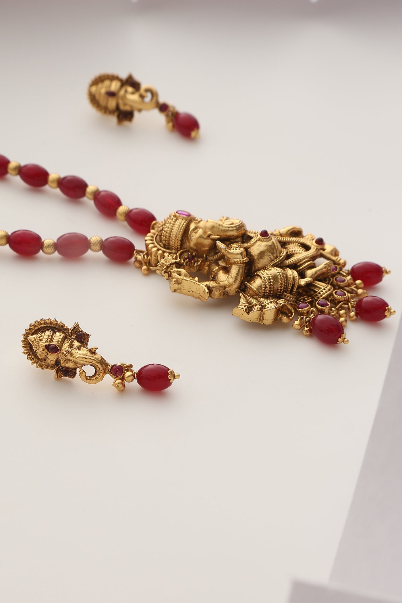 Gajanan Red Temple Pendant Set