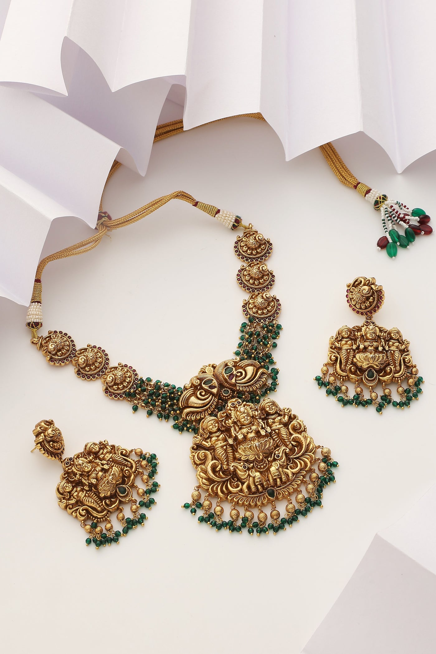 Arasi Green Temple Work Necklace Set