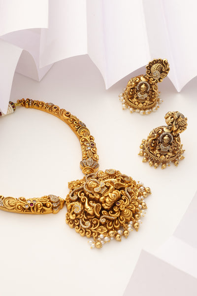 Kavalya Gold Temple Work Necklace Set