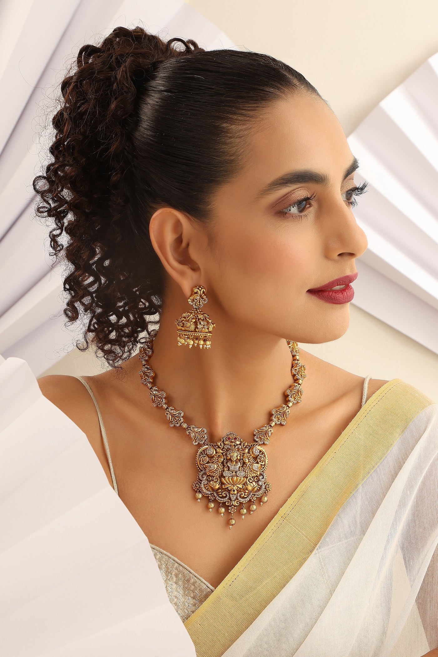 Gathika Gold Temple Work Necklace Set