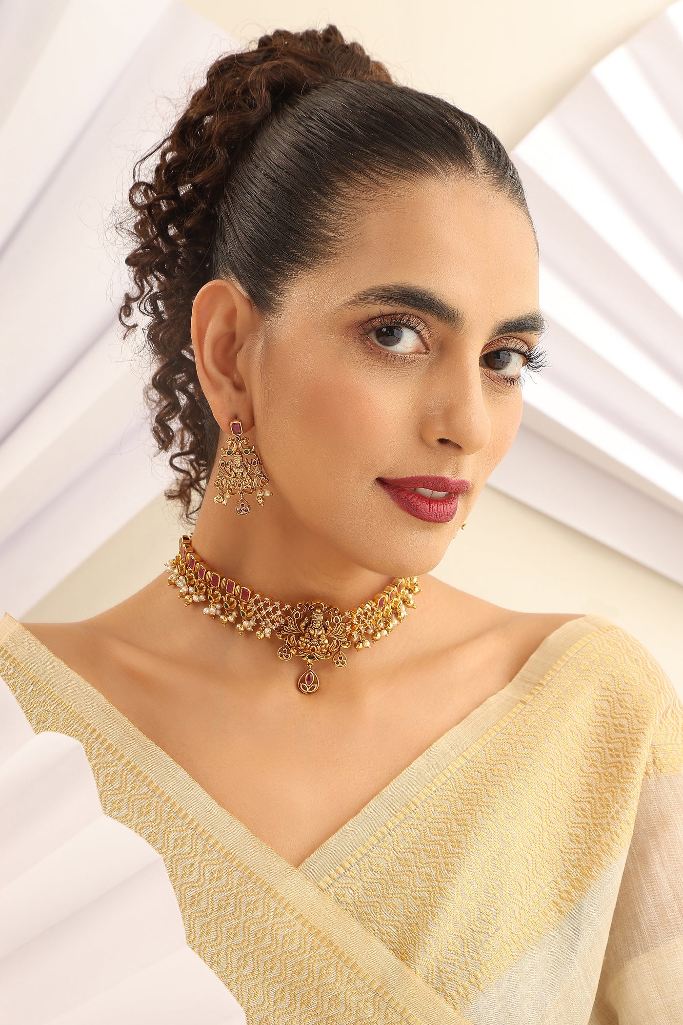 Sethu Red Temple Work Choker Set
