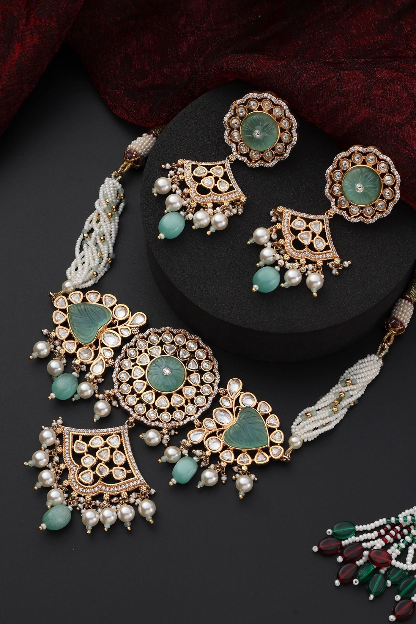 Laila Mint Choker Necklace Set