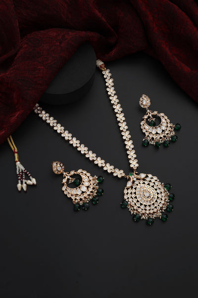 Pavni Green Polki Pendant Necklace Set