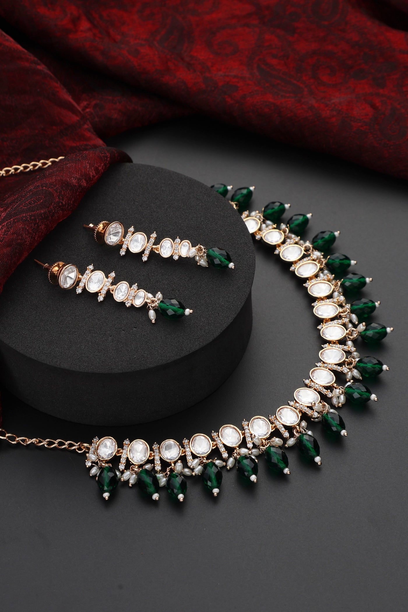 Shiza Green Polki Necklace Set