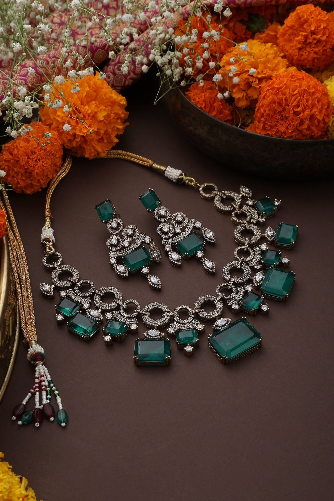 Juana Emerald Necklace Set