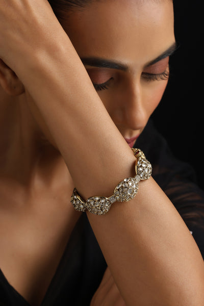 Navyika Gold Polki Kada