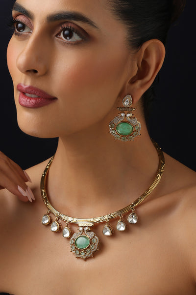 Tanasvi Emerald and Polki Hasli Set