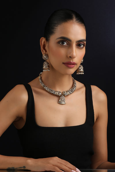 Yashi Gold Polki Hasli Necklace Set