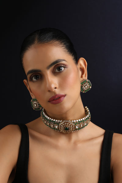 Lira Emerald Polki Choker Necklace Set
