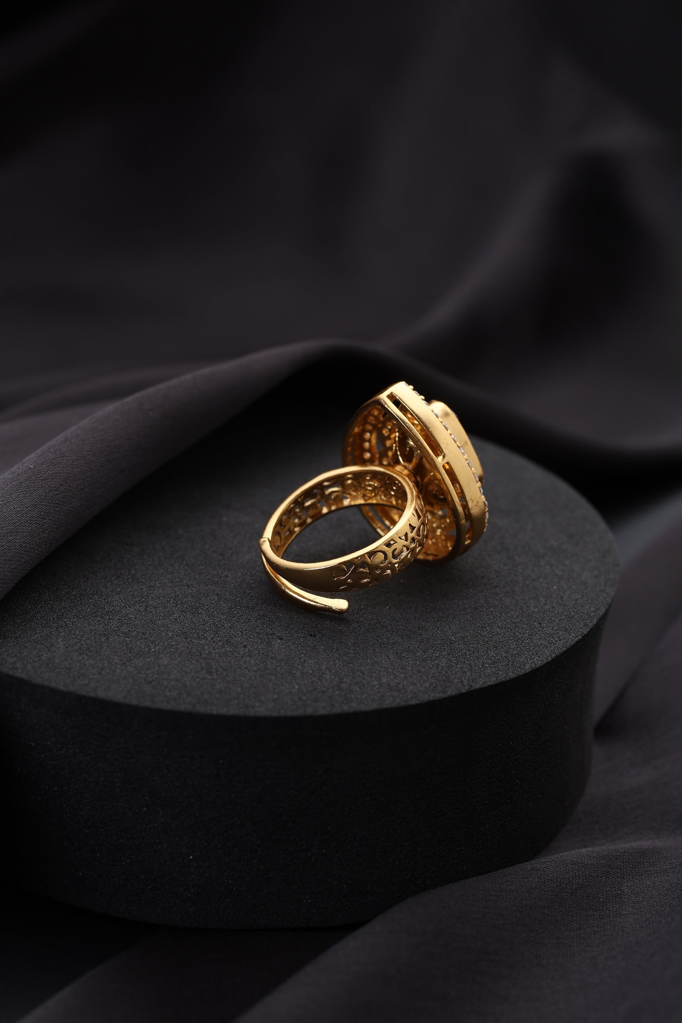 Wren Gold Polki Ring