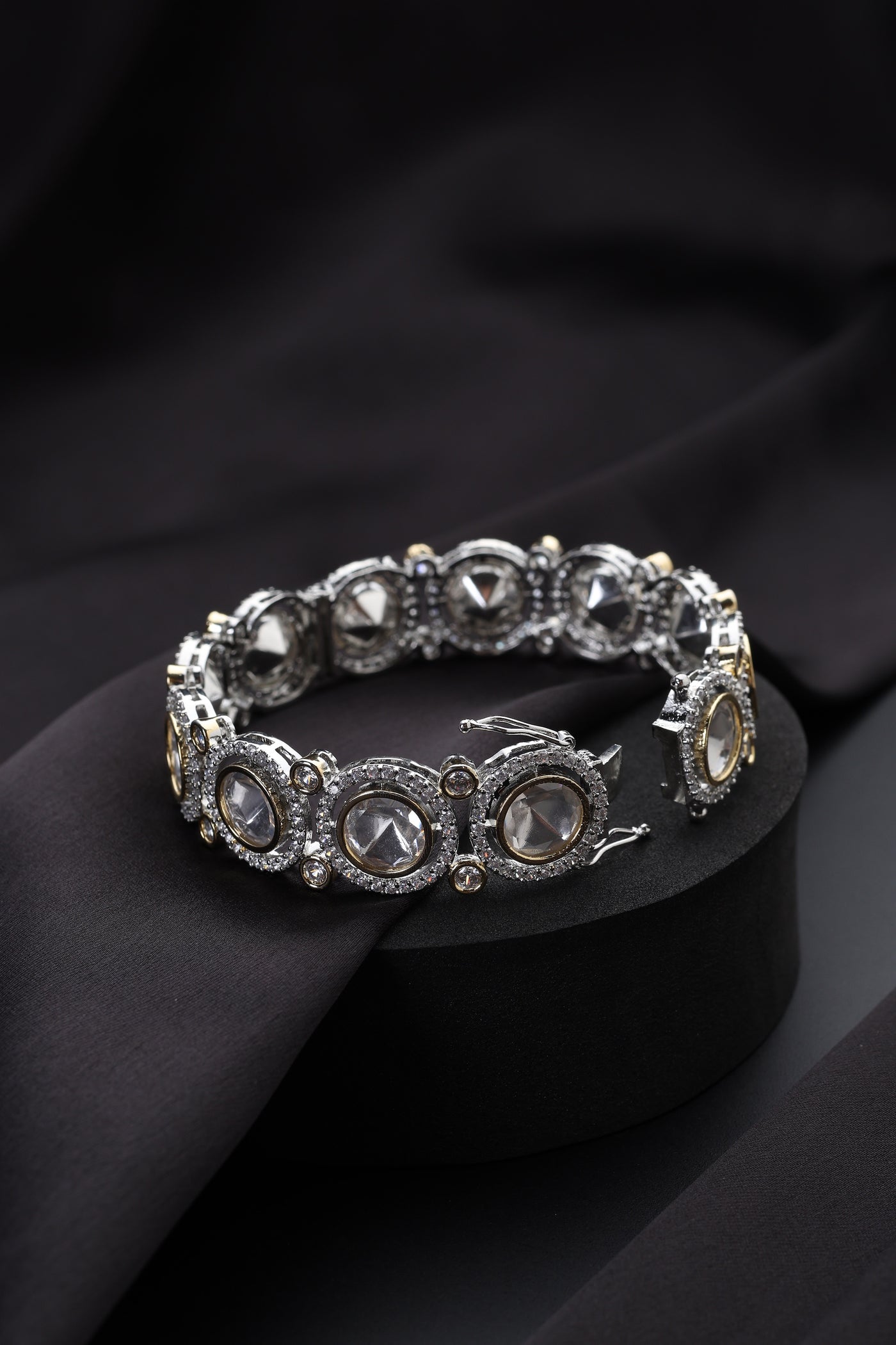 Grishma Silver Polki Kada