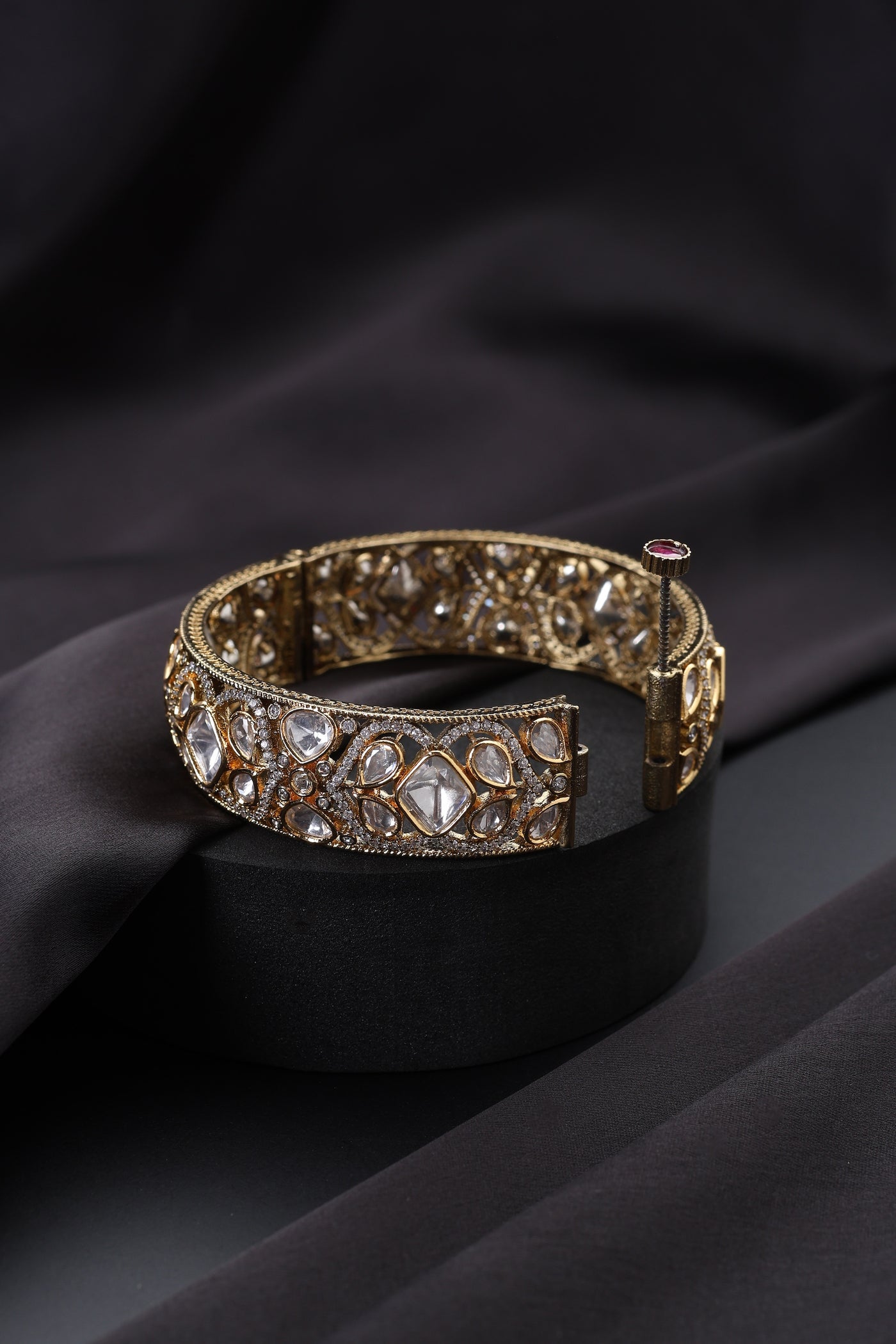 Ravina Gold Polki Kada