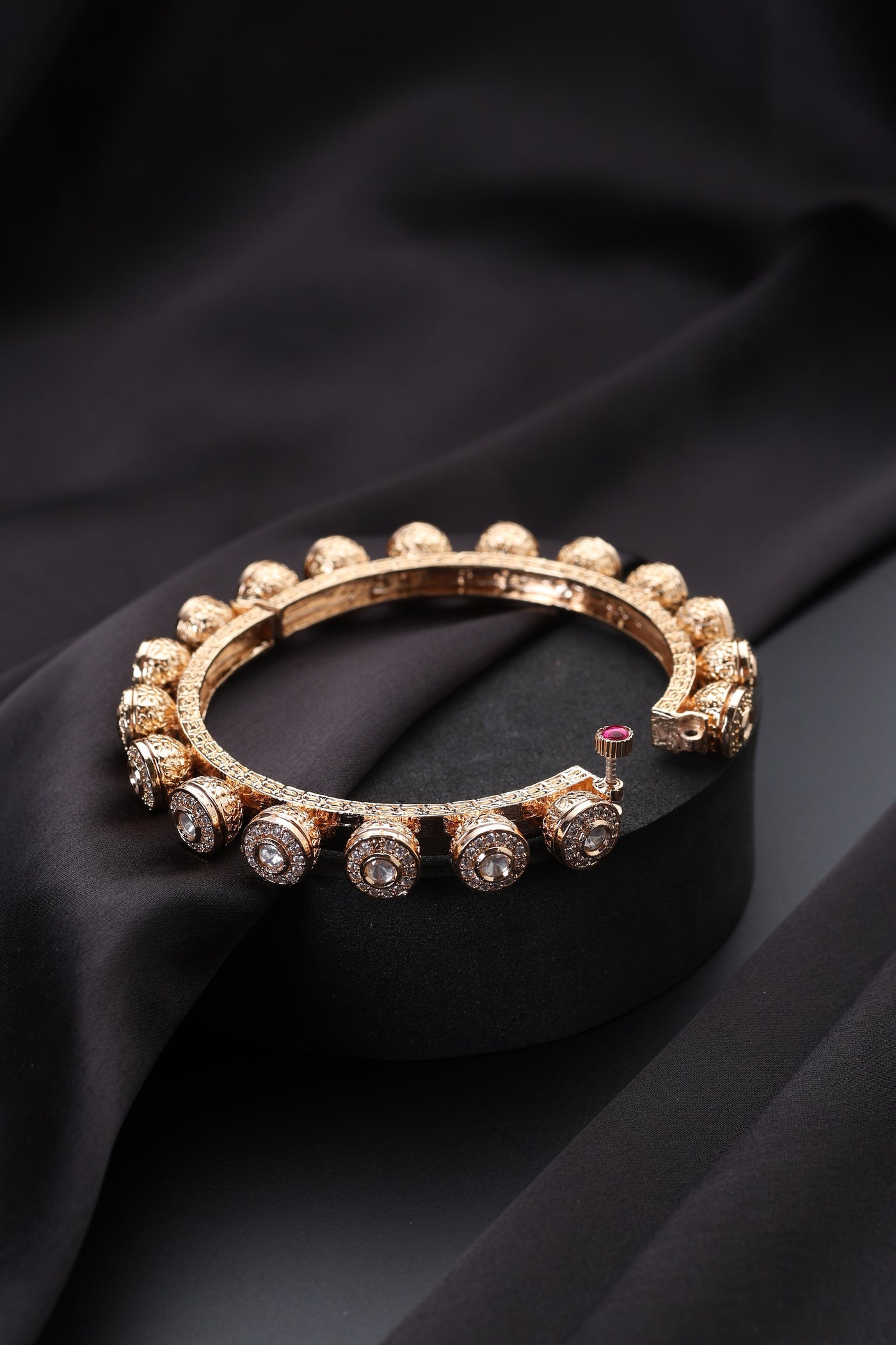 Tia Rose Gold Polki Pacheli Kada