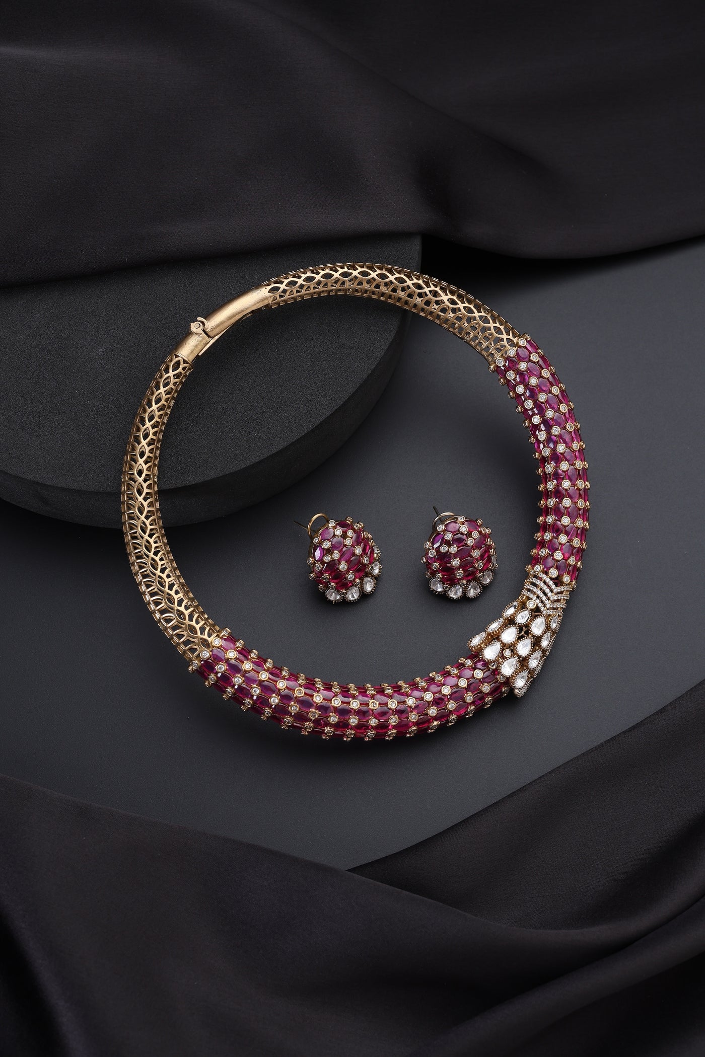 Risha Ruby Polki Hasli Set