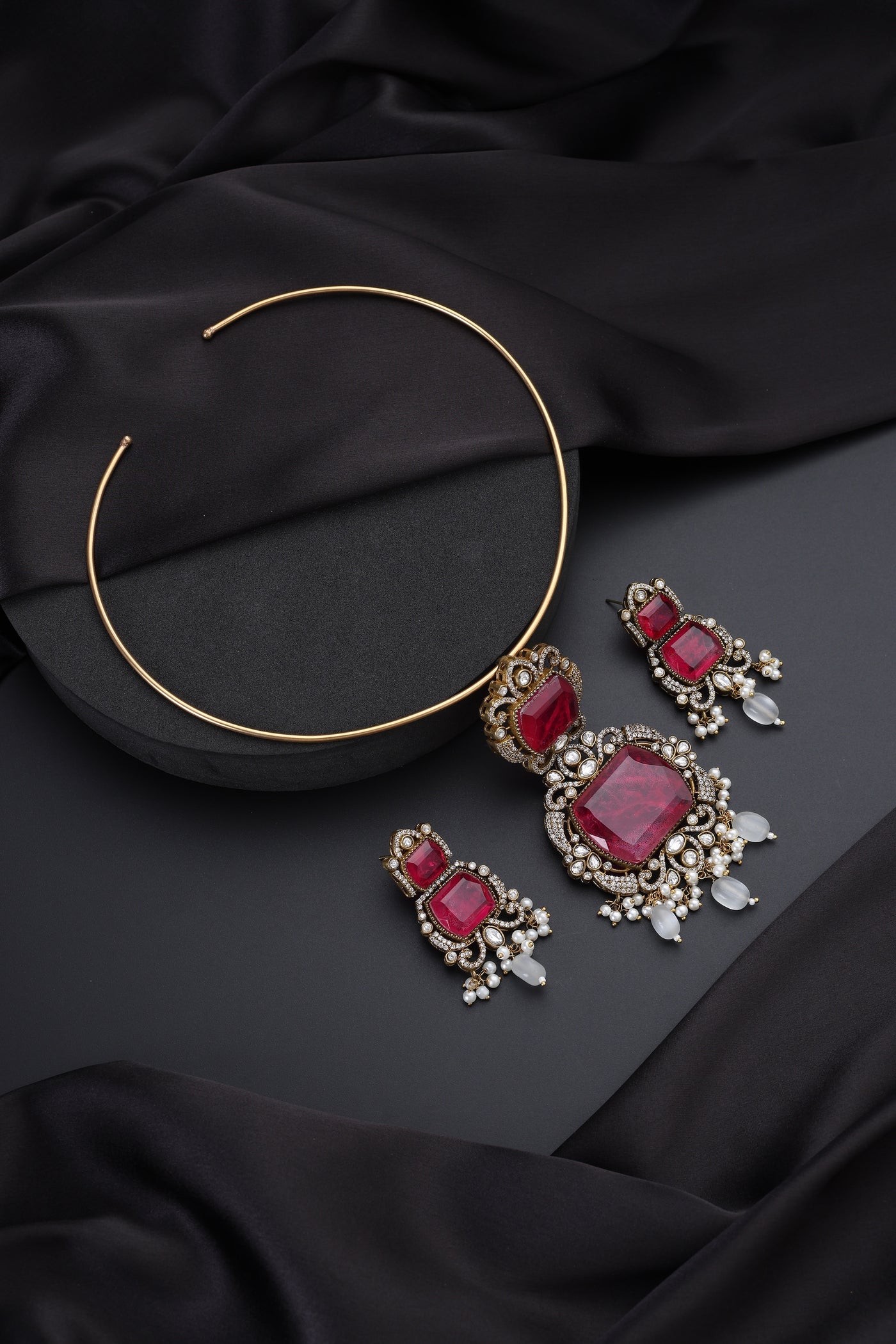 Kesksh Ruby Hasli Necklace Set