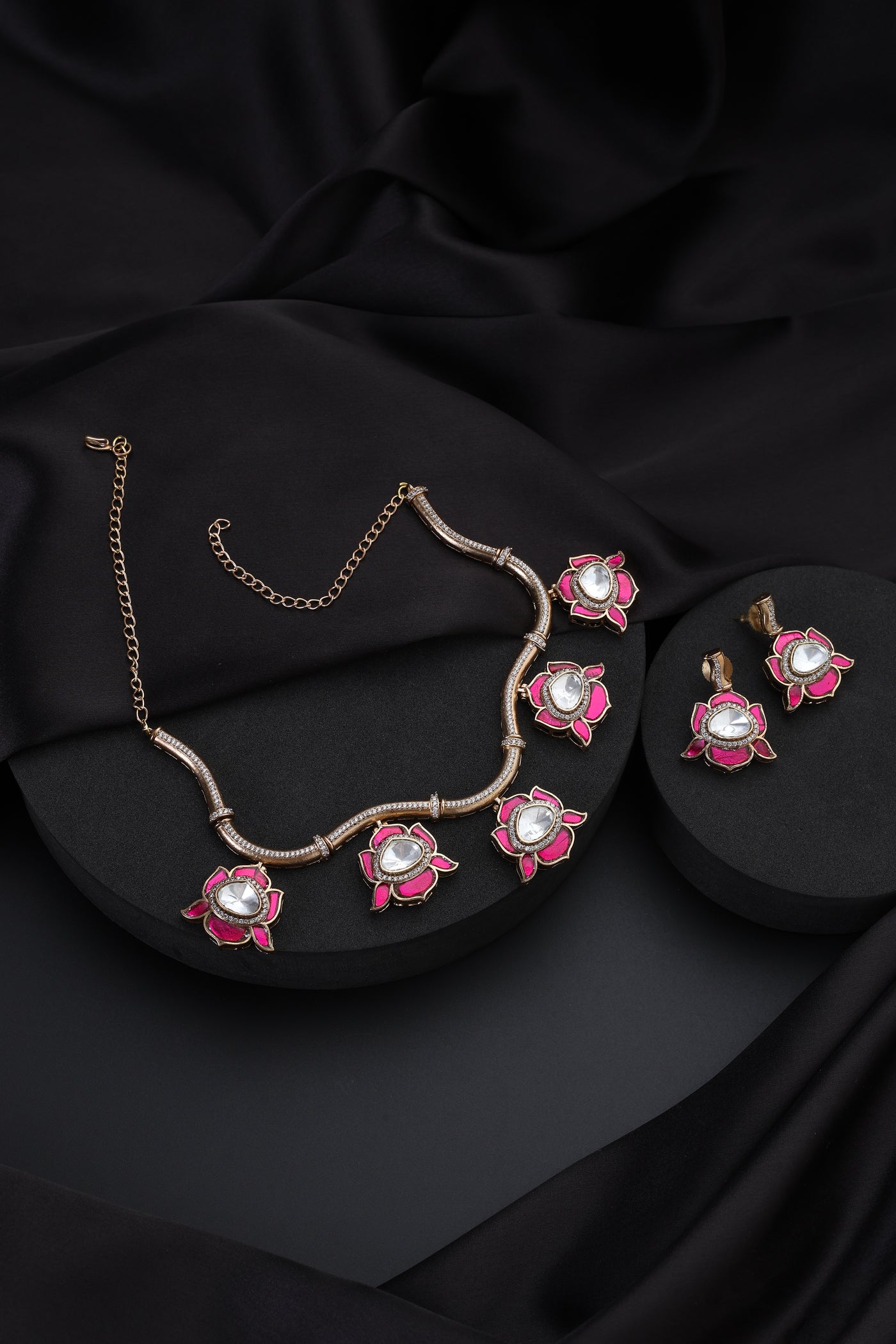 Mohdari Ruby Polki Hasli Set
