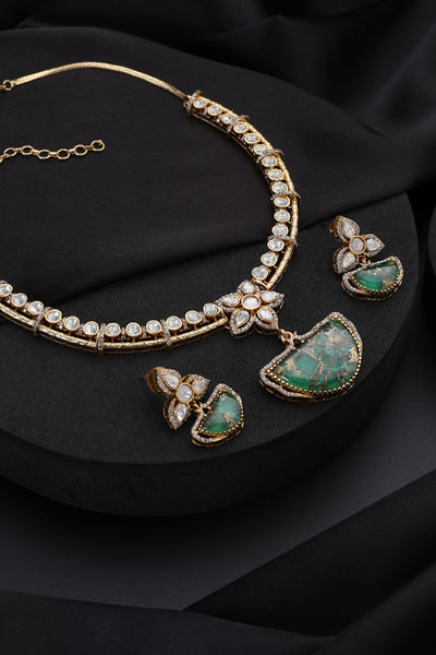 Niha Emerald Polki Hasli Set