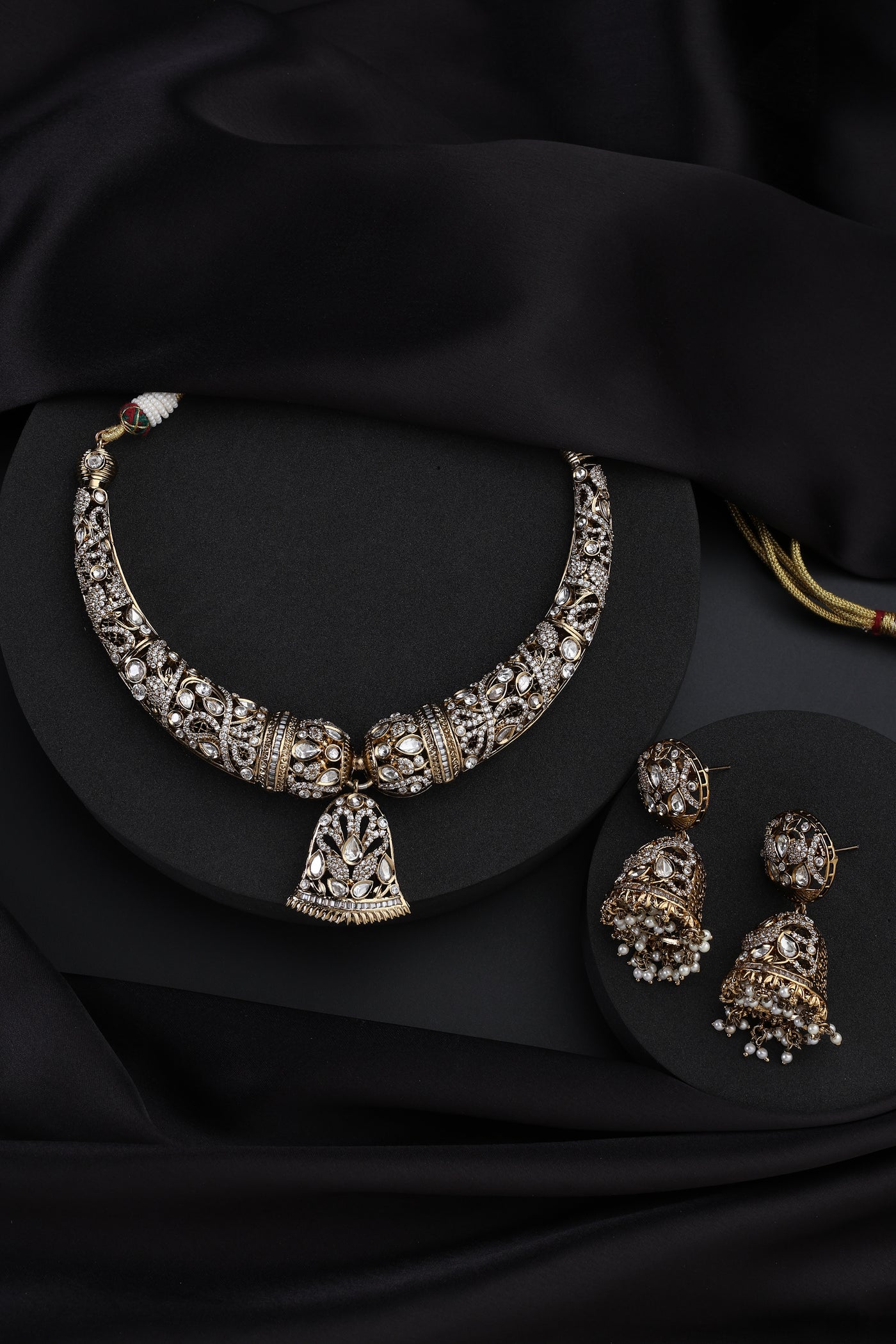 Yashi Gold Polki Hasli Necklace Set
