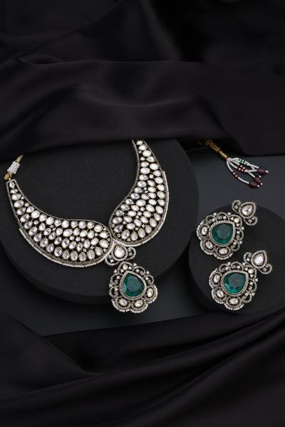Miraki Emerald Polki Necklace Set
