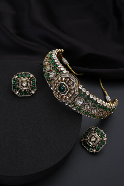 Lira Emerald Polki Choker Necklace Set
