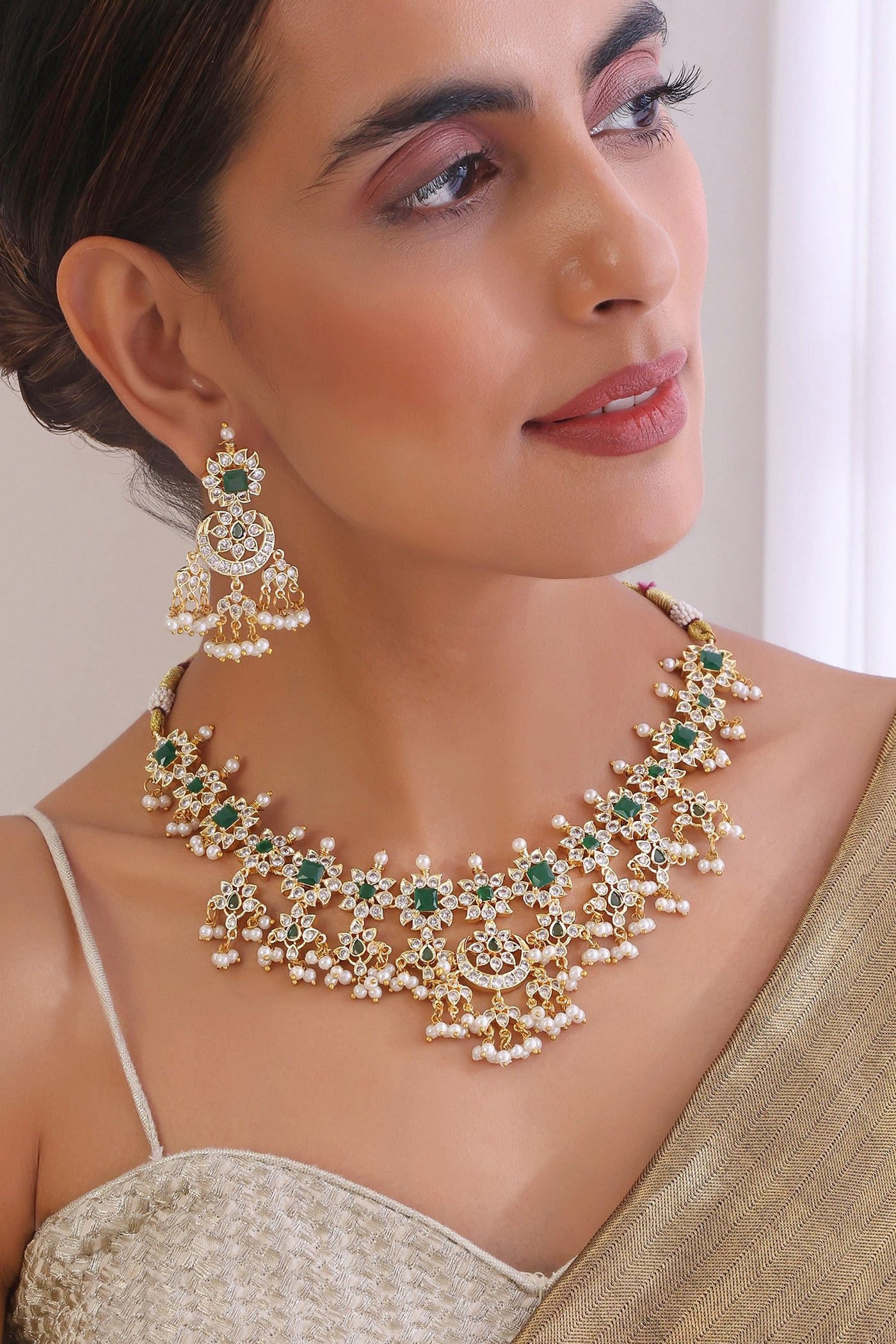 Meraki Emerald and Pearl Necklace Set