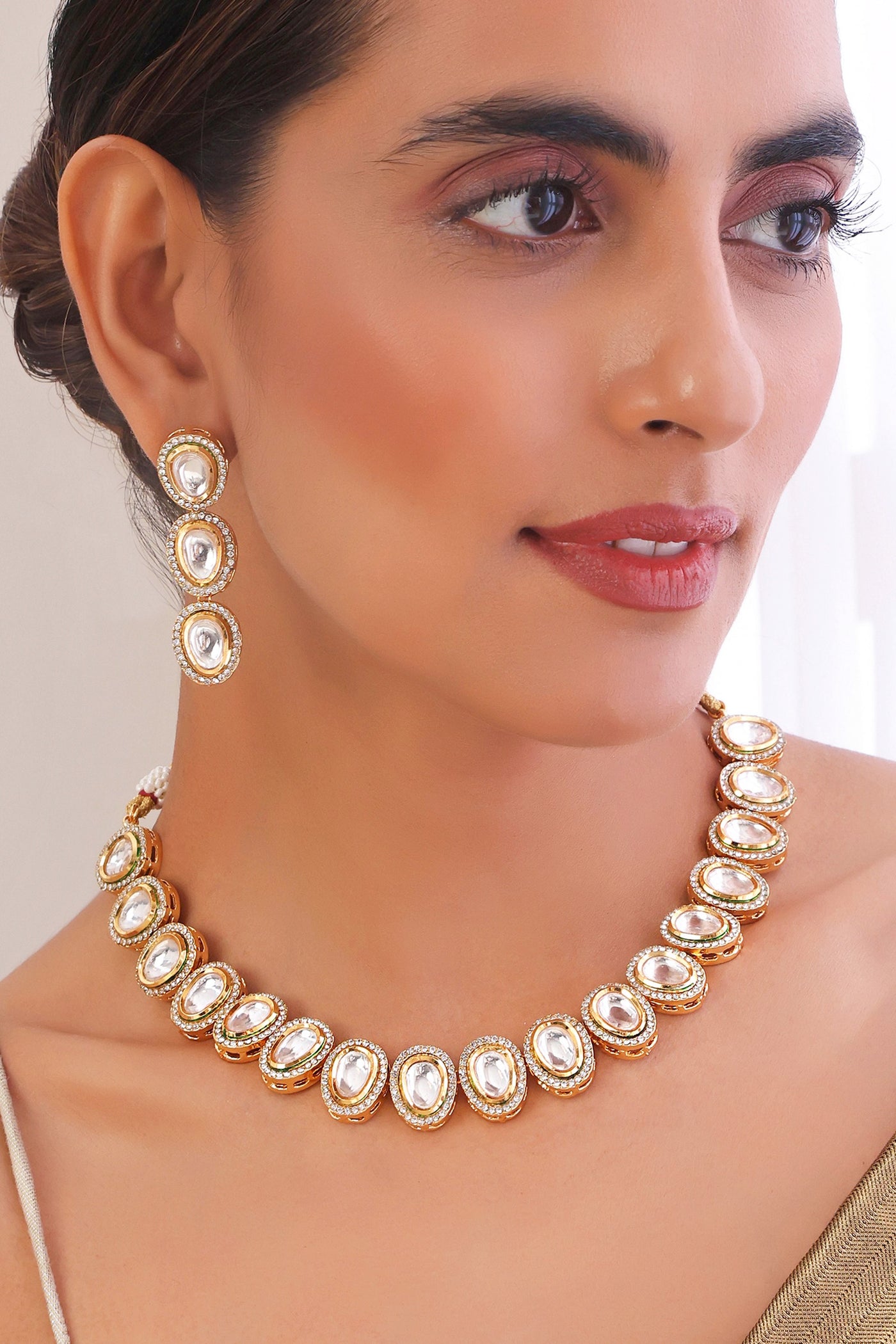 Ehshna Gold Kundan Single Line Necklace Set