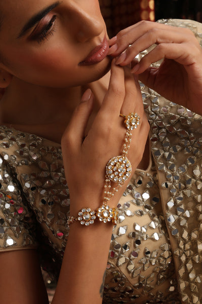 Radha Gold Kundan Hathphool