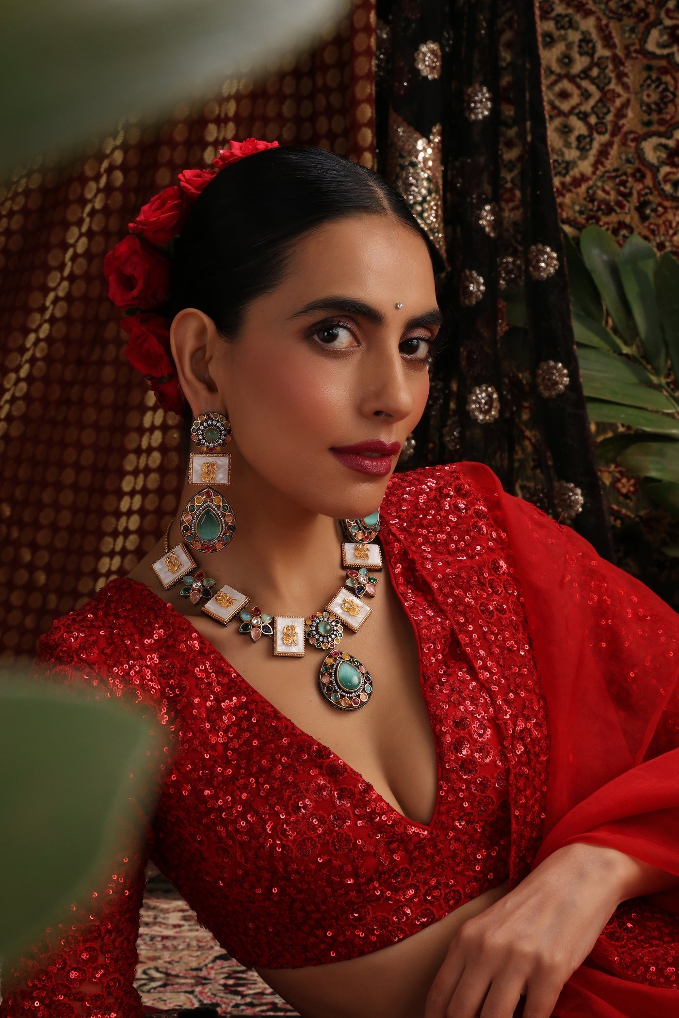 Itika Multicolor Zirconia Necklace Set