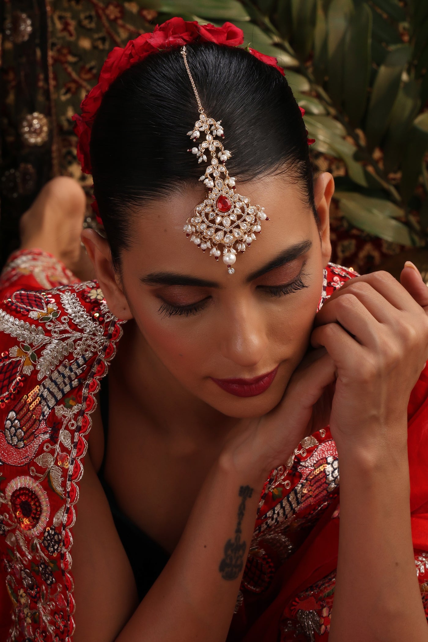 Val Red Polki Maang Tikka