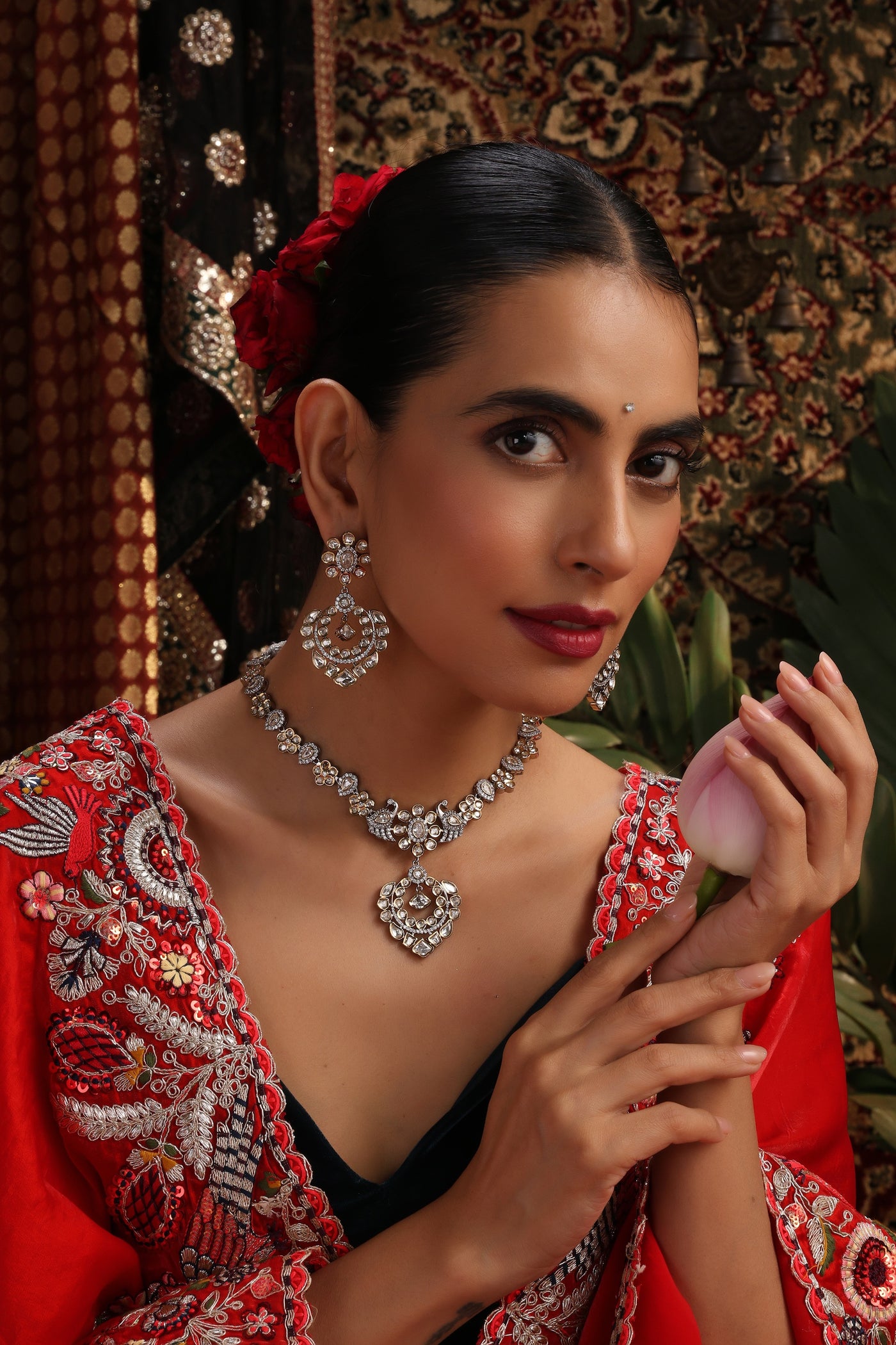 Rudisha Silver Polki Necklace Set