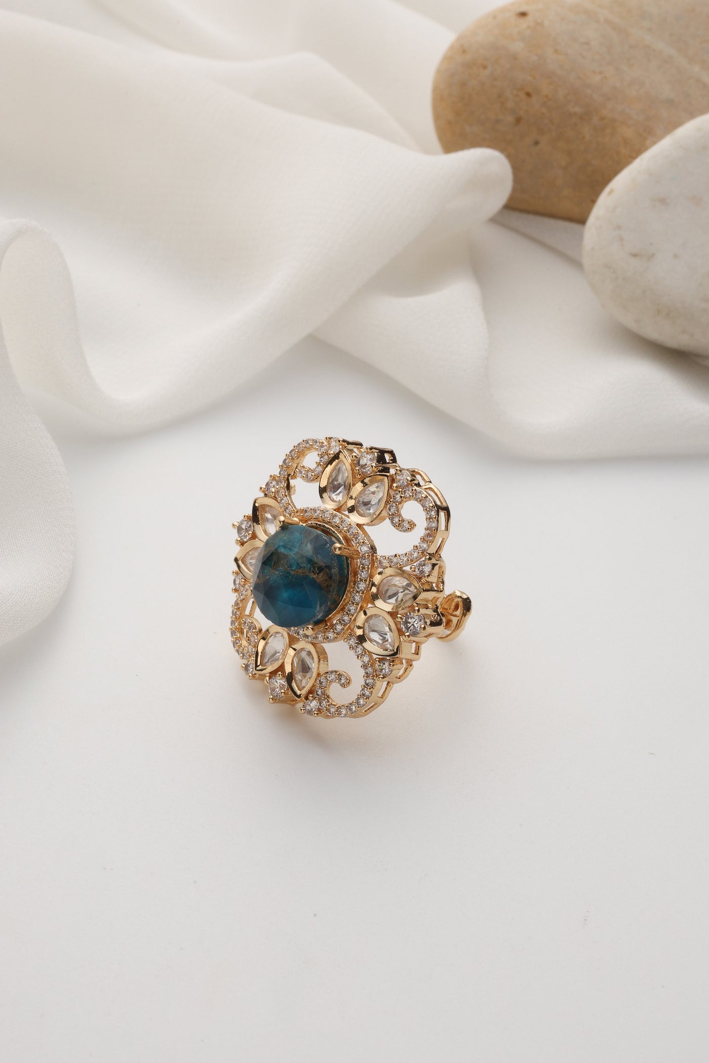 Thuza Sapphire Polki Ring