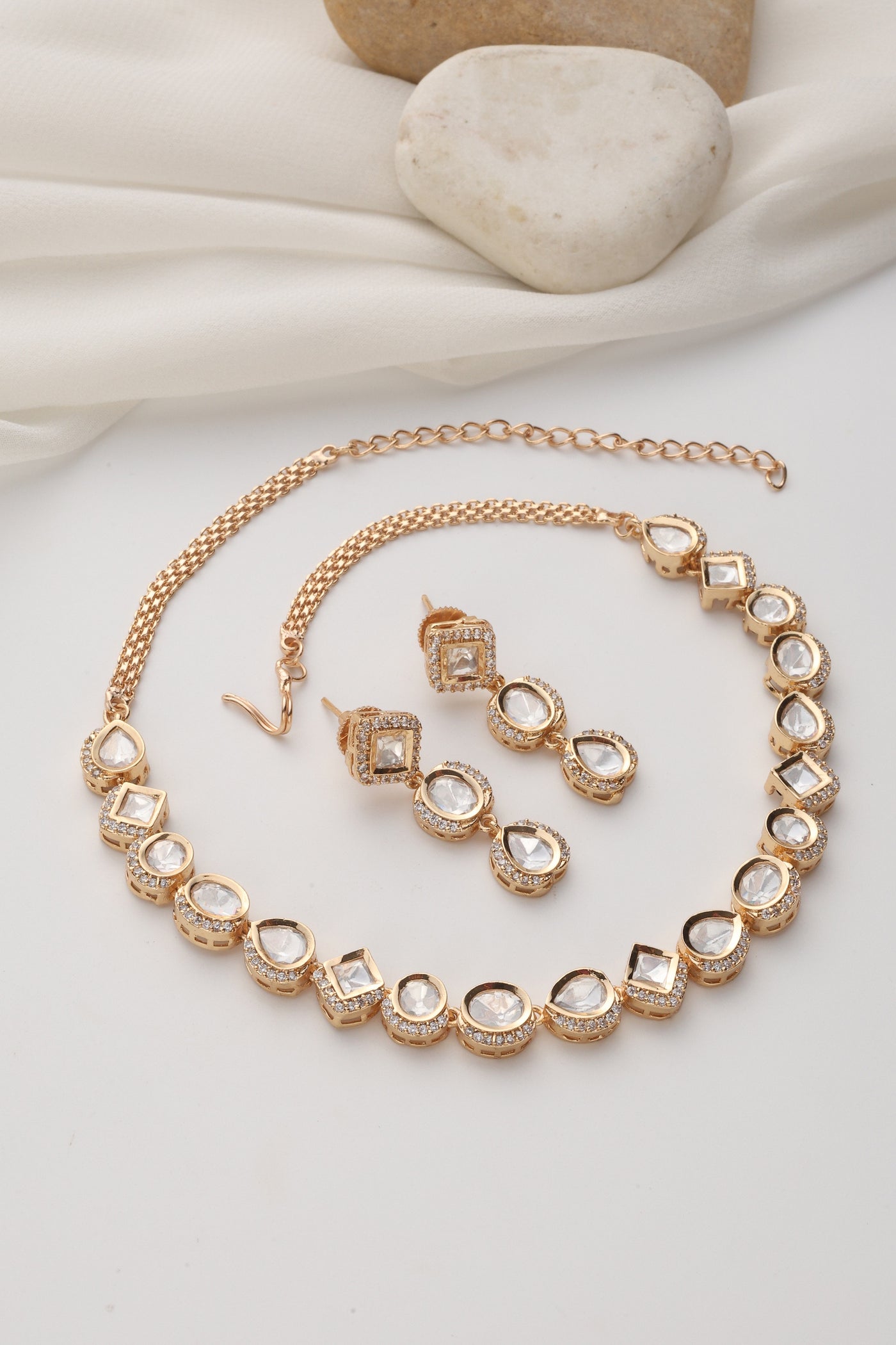 Kiran Rose Gold Polki Single Line Necklace Set