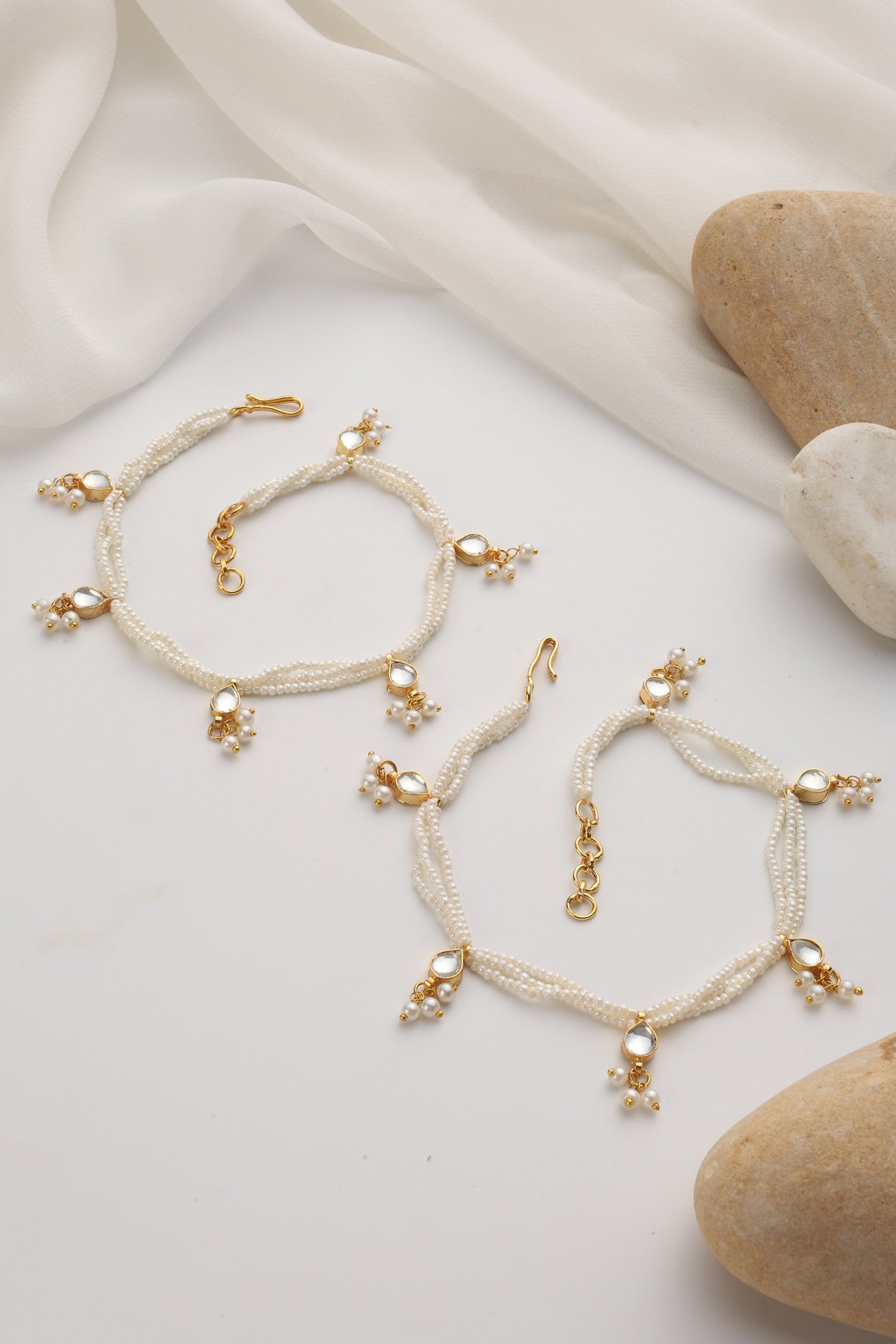 Fauna White Kundan and Pearls Anklets