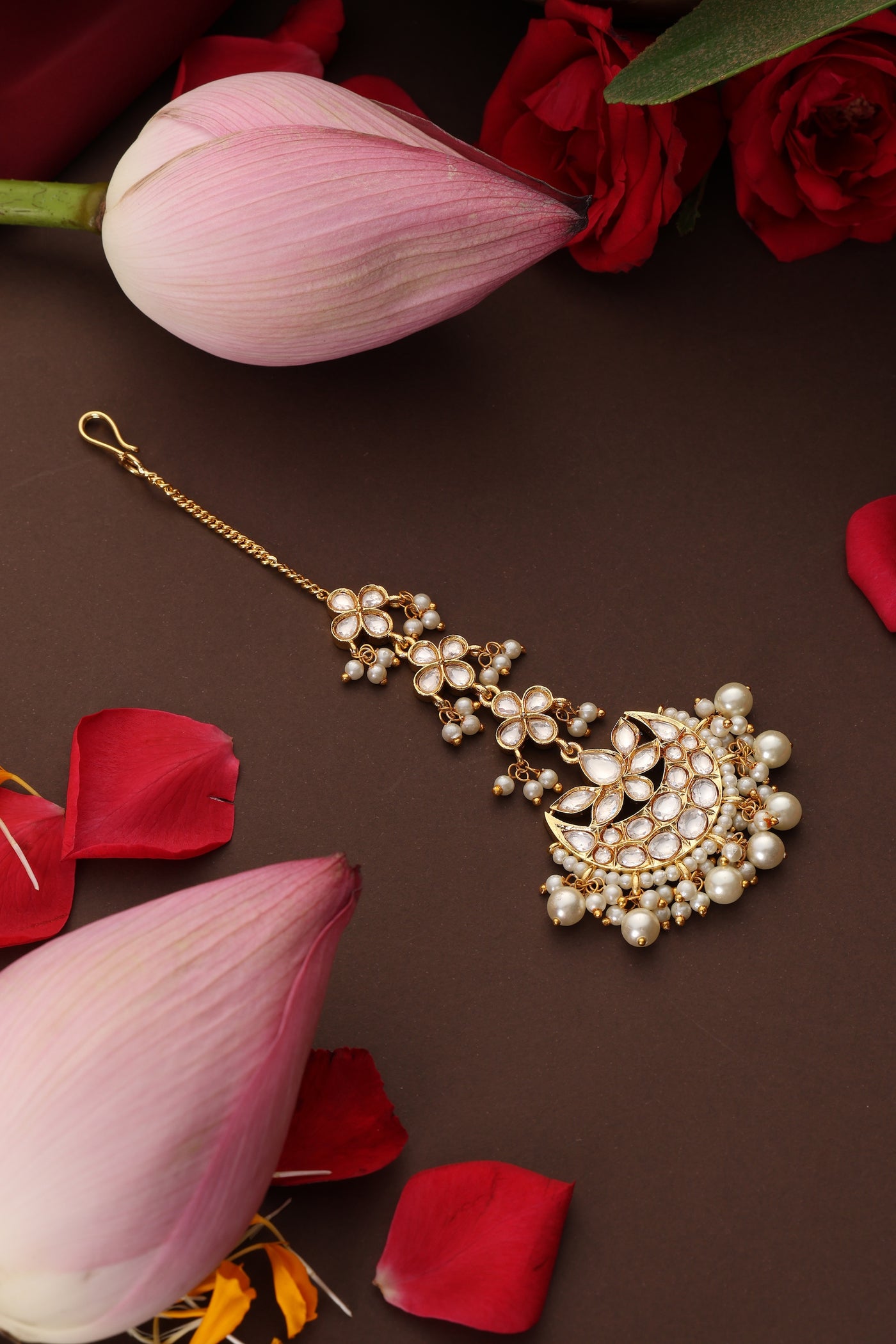 Jaina Gold Kundan Maang Tikka