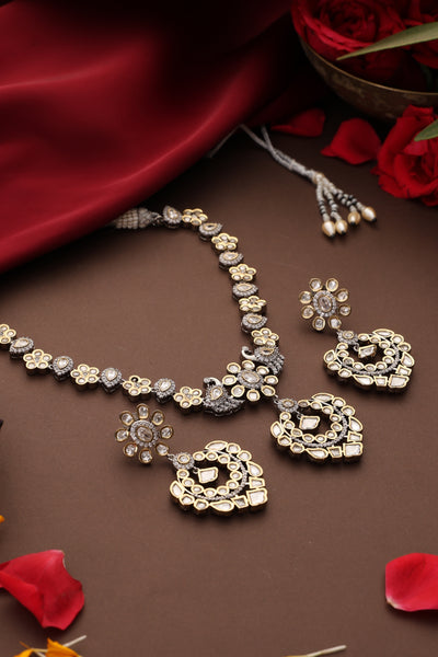 Rudisha Silver Polki Necklace Set