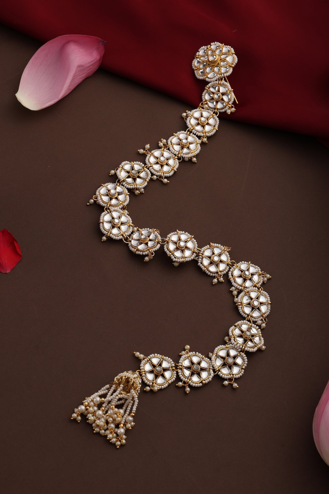 Anyura Gold Kundan Braid Pin
