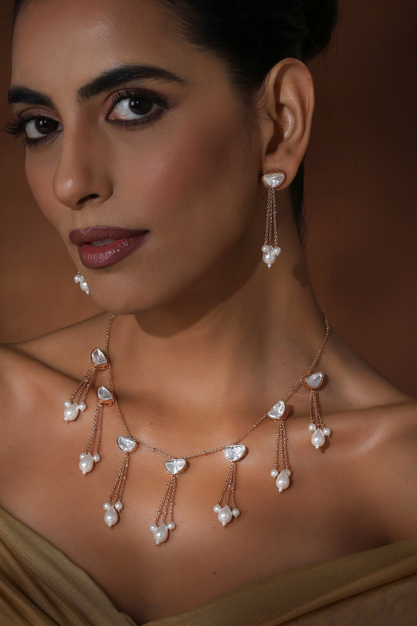 Kavini Polki and Pearl Necklace Set