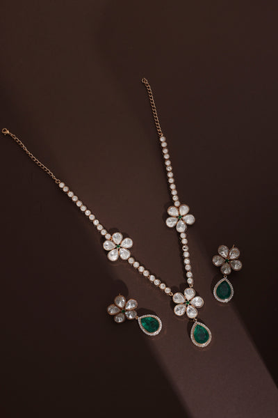 Ubika Emerald Polki Necklace Set