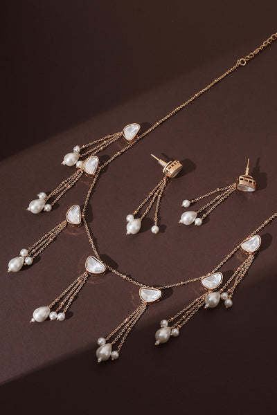 Kavini Polki and Pearl Necklace Set