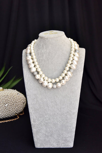 Drupe Dual Pearl Necklace