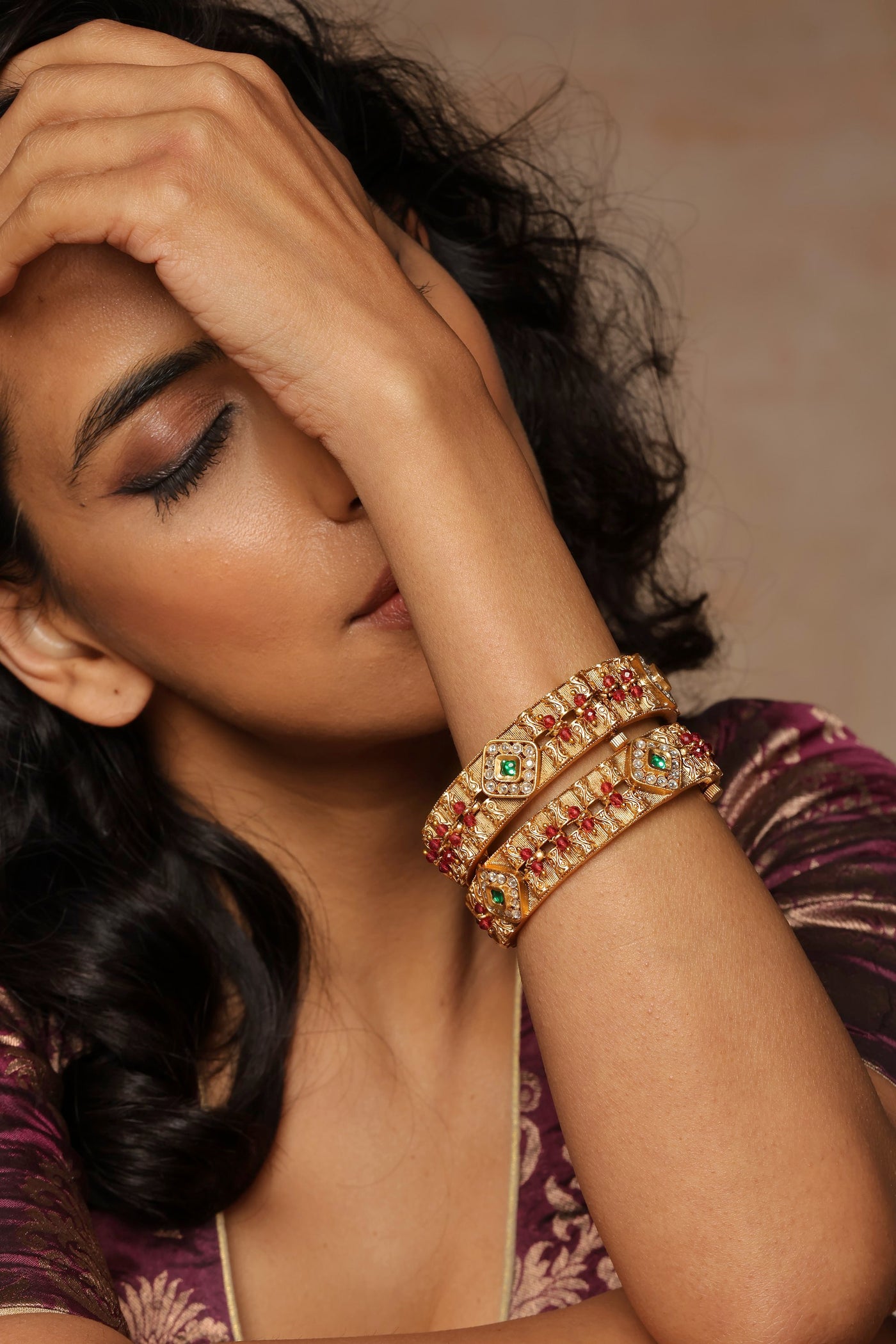 Shrija Multicolour Kundan Bangles