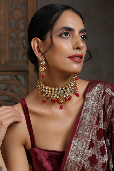 Alakshita Maroon Gold Plated Kundan Choker Necklace Set