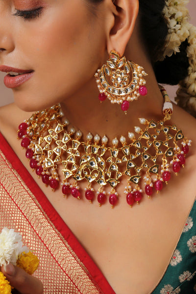 Sitaara Red Gold Plated Kundan Necklace Set